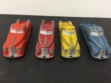 (4) Marx 1940s Die Cast Trucks