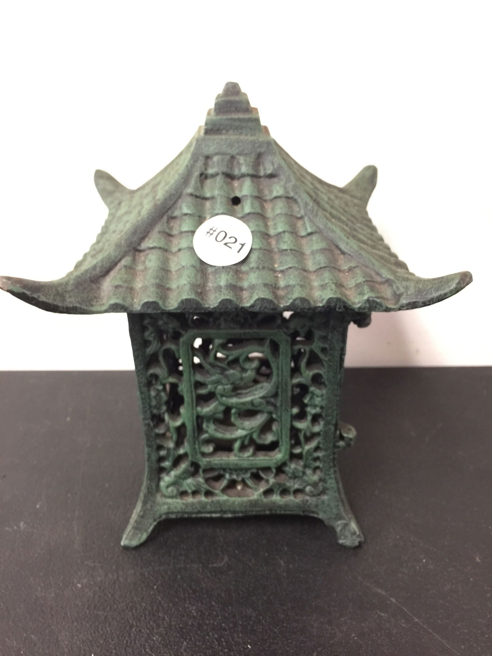 Cast Iron Pagoda Lantern (1 of 3)