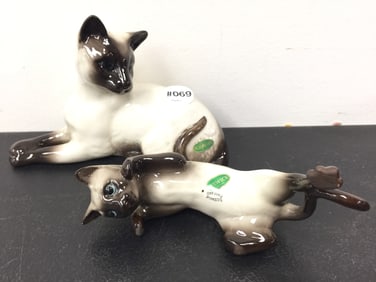 2 Beswick Cats
