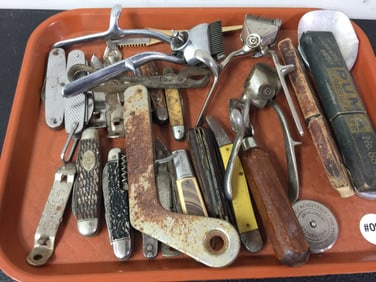 Pocket Knives & Barber Equipment