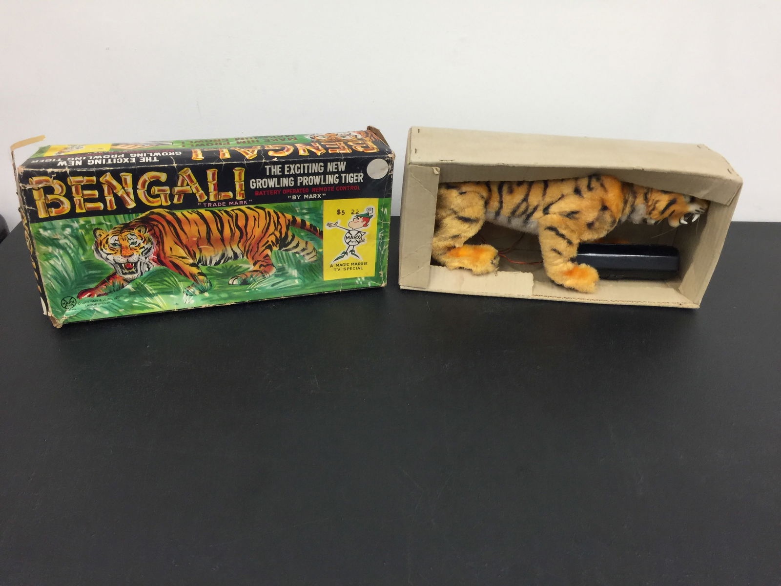 Marx Toy Bengali Tiger (1 of 10)