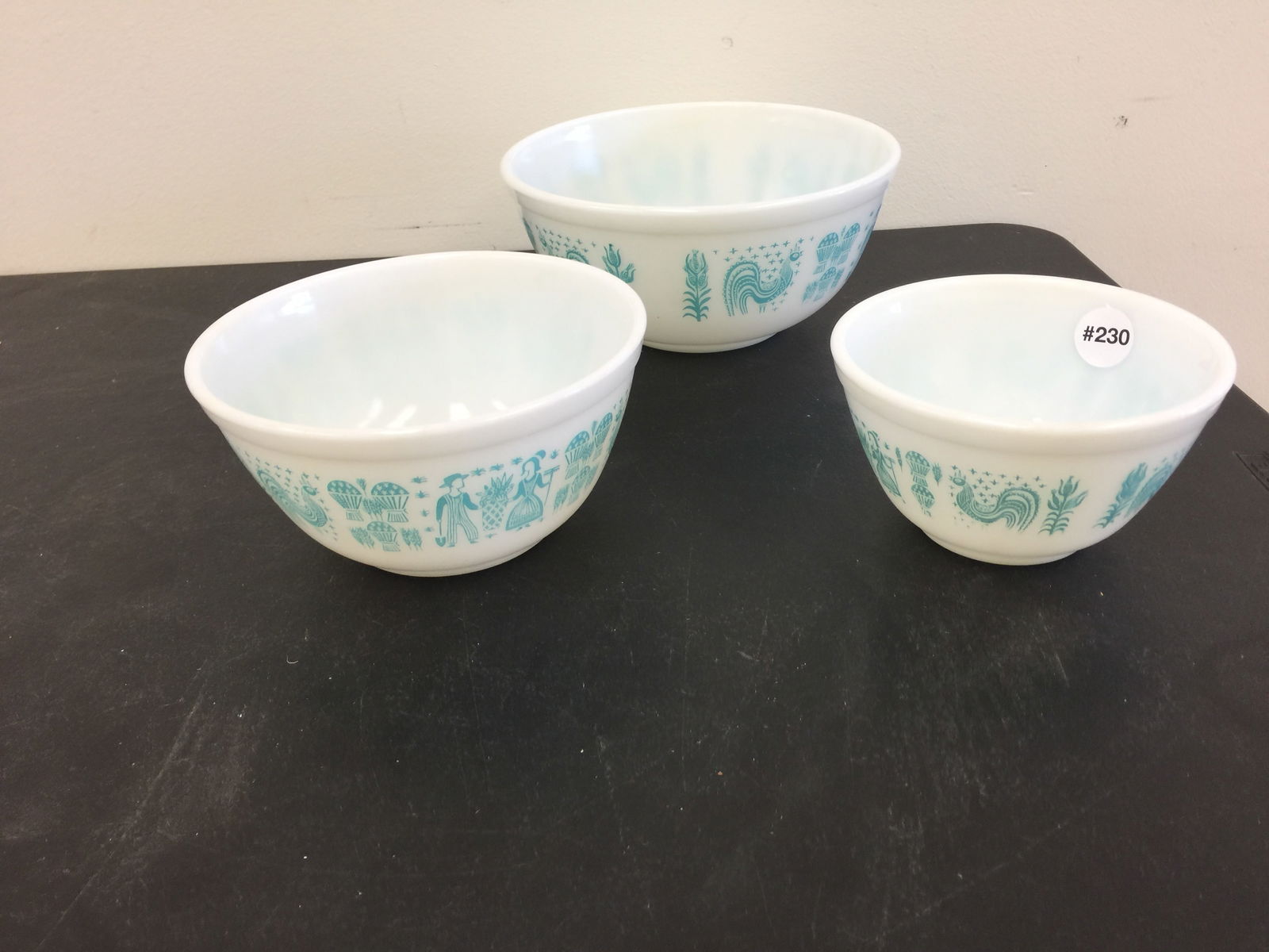 3 Pyrex Butterprint Bowls: Largest 9" W