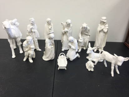 Goebel Nativity Set: 13 pieces. Largest piece 9" H.