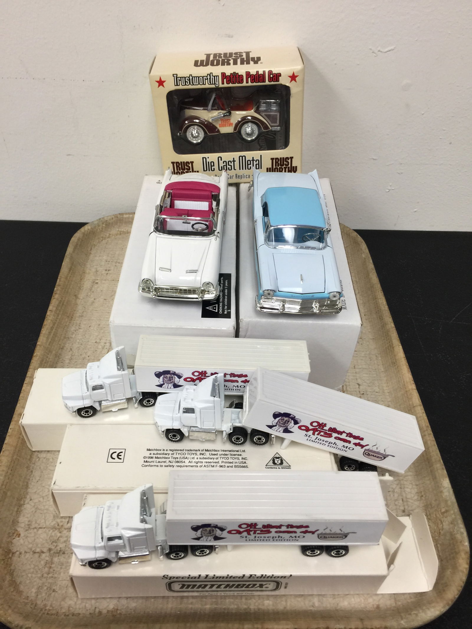 Grouping of Diecast Vehicles (1 of 4)