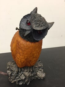 Owl Art Glass Lamp