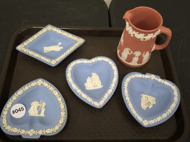 (5) Wedgwood
