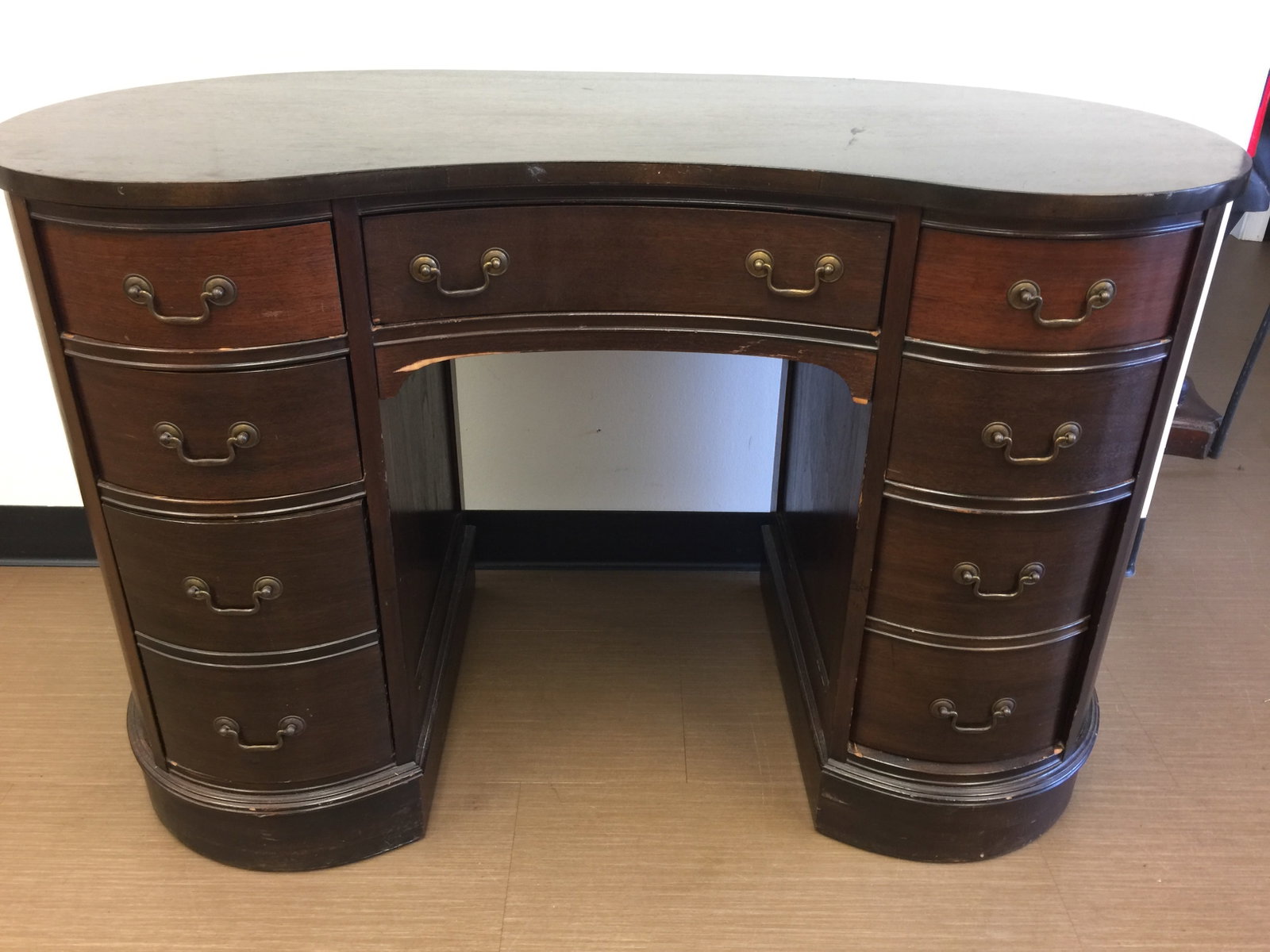 Mahogany Kidney Desk: 46" x 21" x 30"