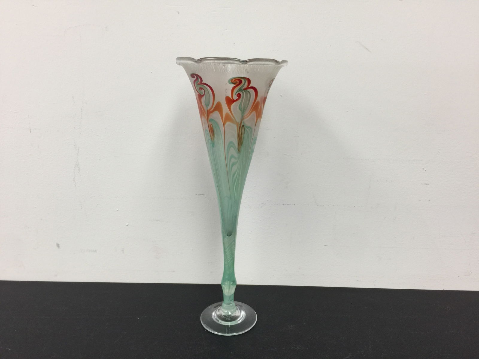 Vandermark Art Glass Vase (1 of 5)