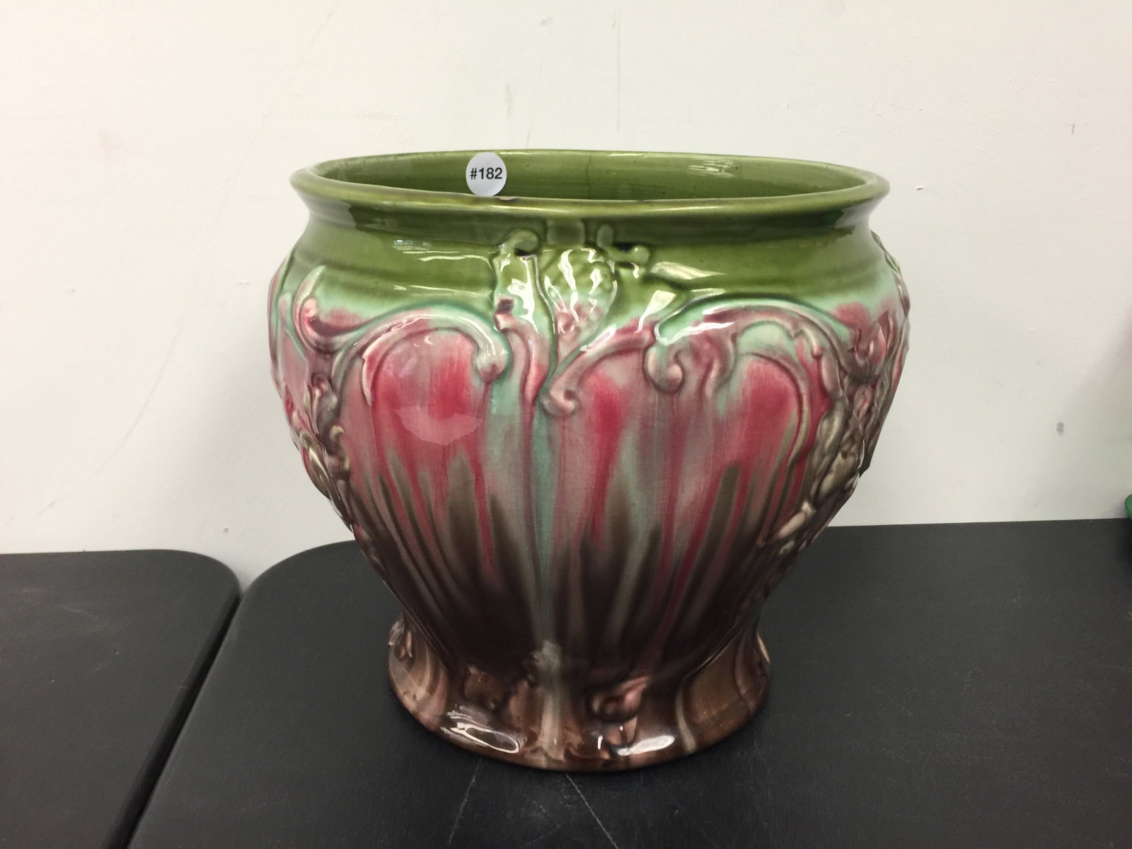 Majolica Jardinere: 10.5"H.
