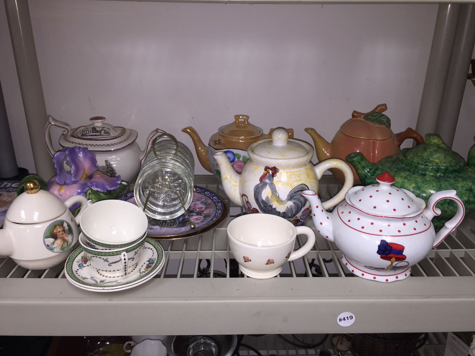 Tea Pots Plus (1 of 5)