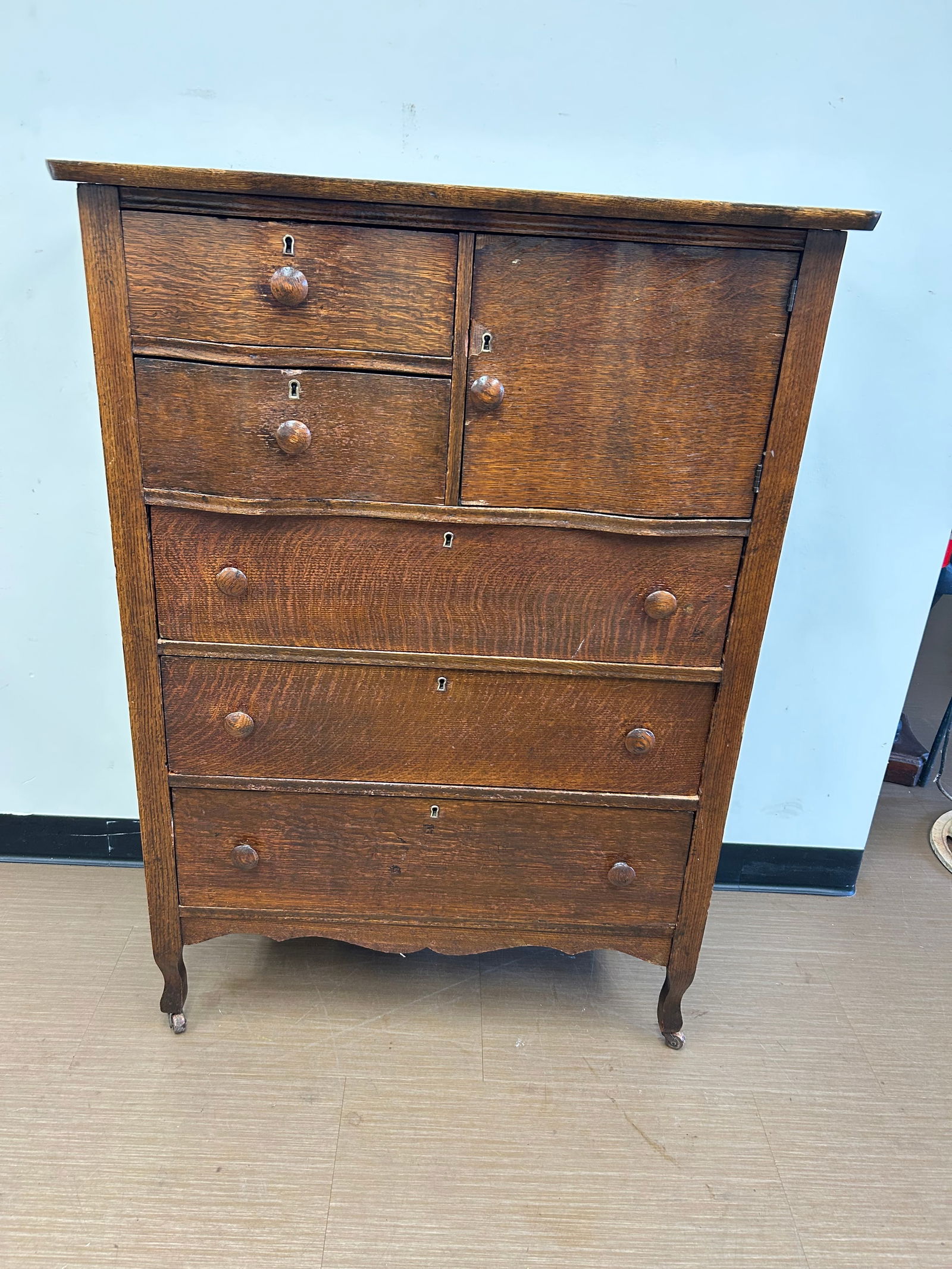 Antique Oak Bonnet Chest (1 of 5)