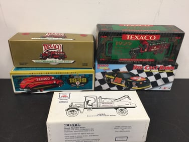 5 Diecast Vehicles