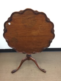 Mahogany Tilt Top Table