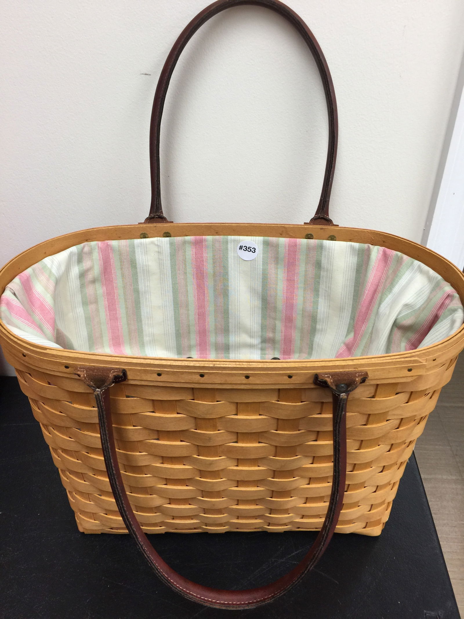 Longaberger Basket w/Liner (1 of 5)