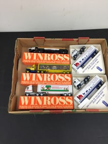 (5) Winross Trucks