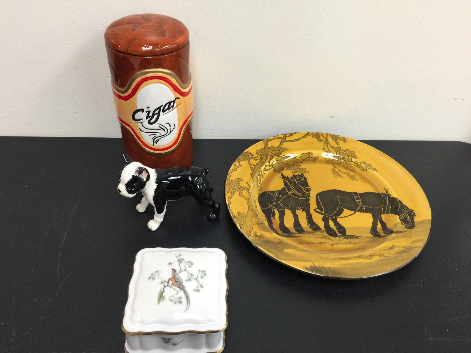 Mixed Lot: Includes a pottery humidor, Royal Doulton horse plate, plus. Largest 8".