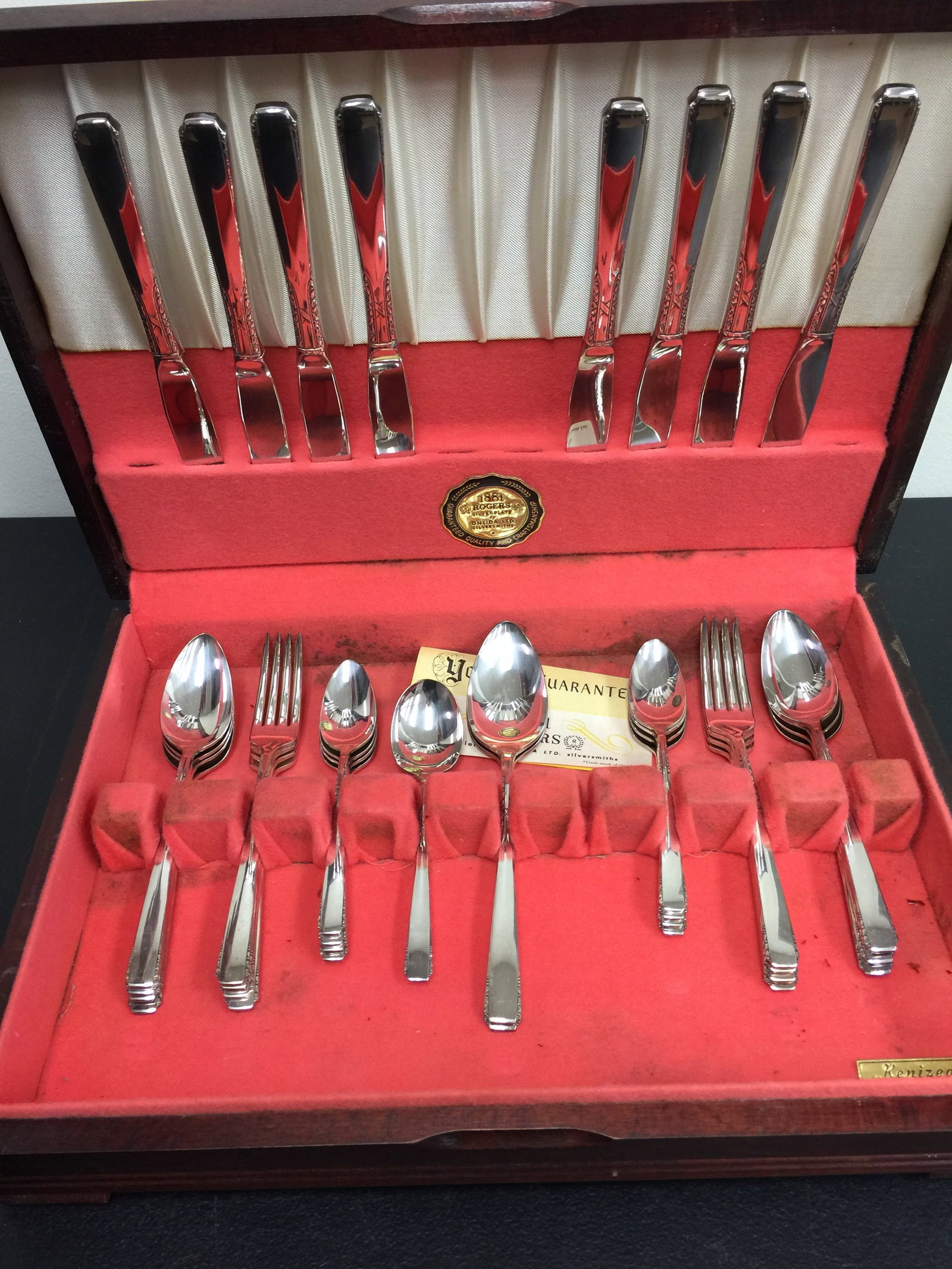 Rodgers Set of Flatware: Service for 8, case 16".