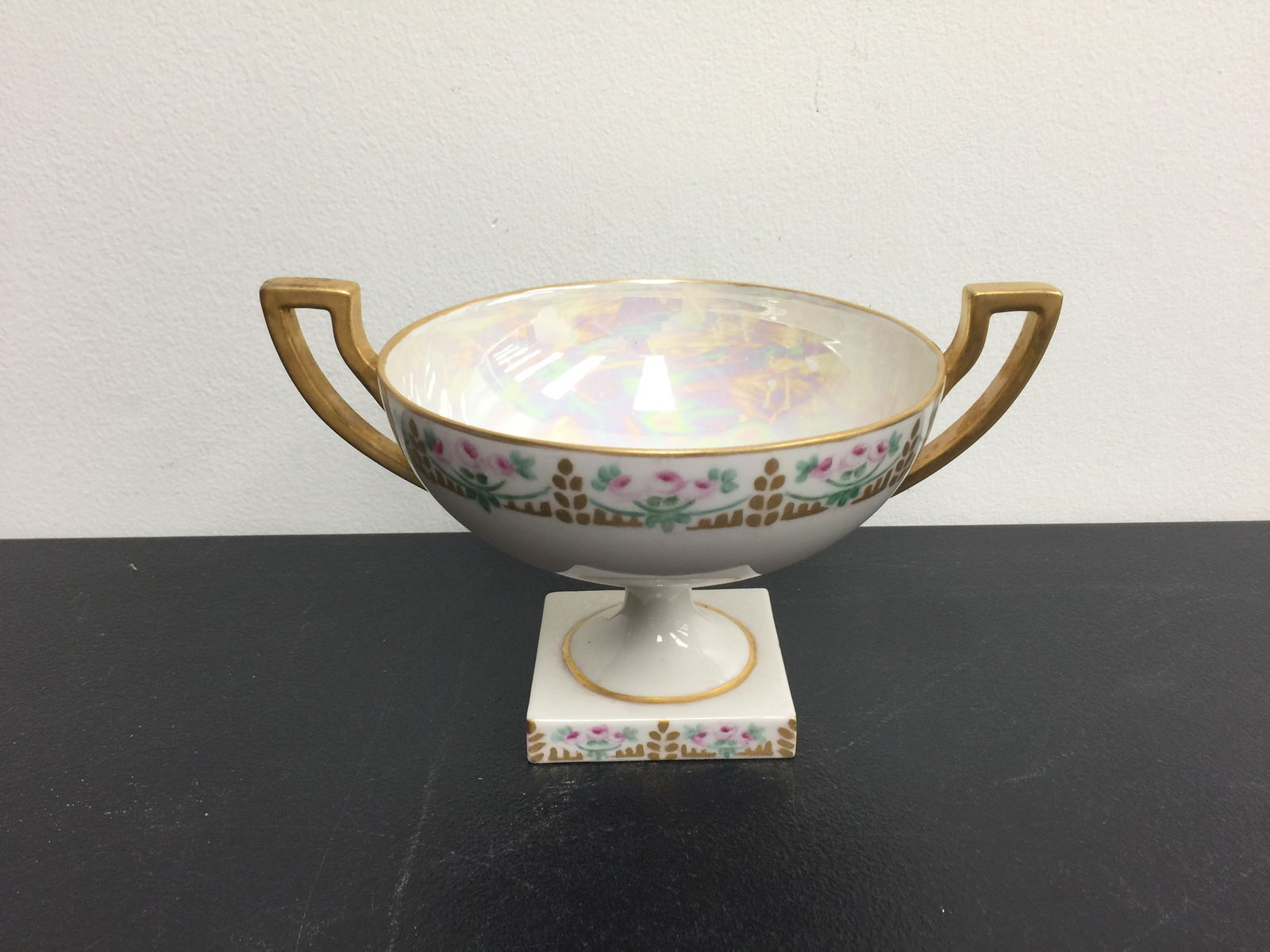 Belleek Willets Pearlized Compote (1 of 4)