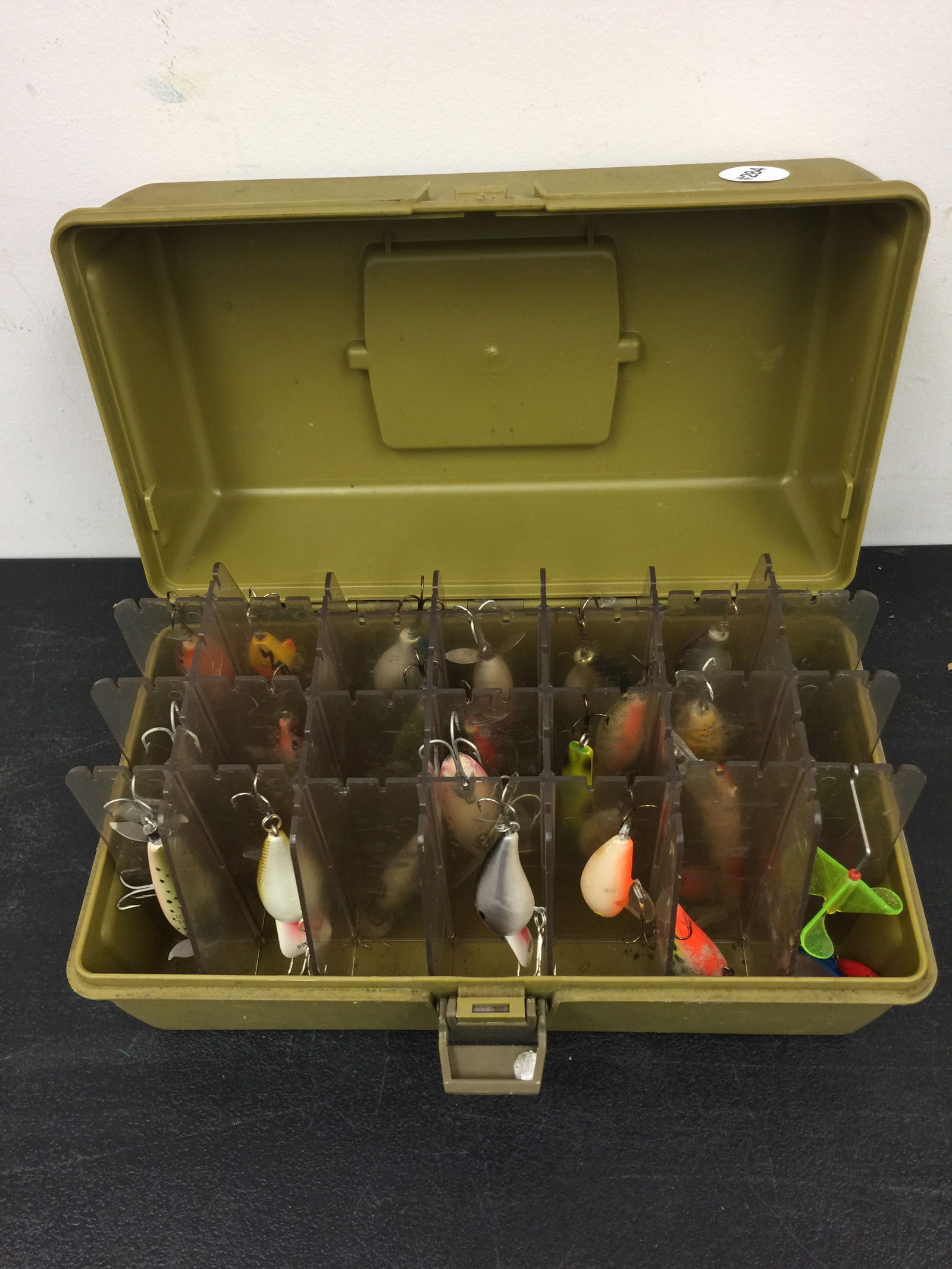 Selection of Vintage Fishing Lures in Case (1 of 7)