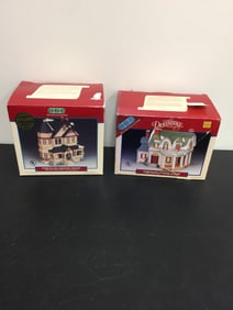 2 Lemax Porcelain Houses