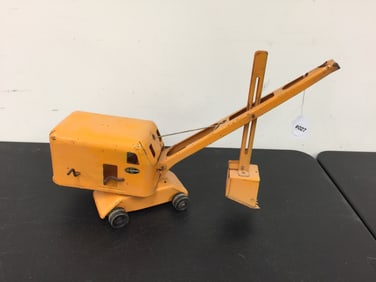 Wyandotte Pressed Steel Stem Shovel