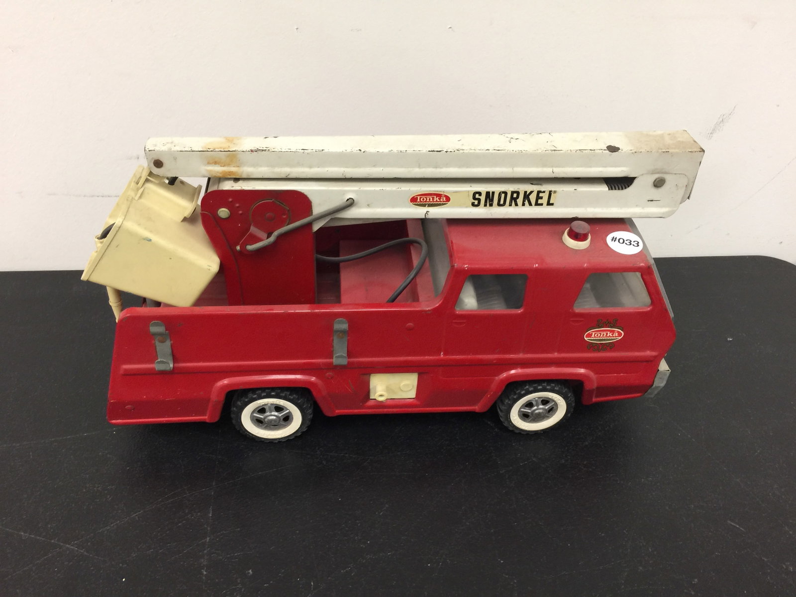 Pressed Steel Tonka Snorkel: 17" L