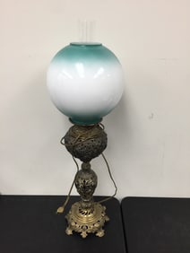Bradley & Hubbard Parlor Lamp