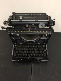 Vintage Underwood Typewriter