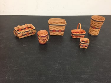 6 Miniature Baskets
