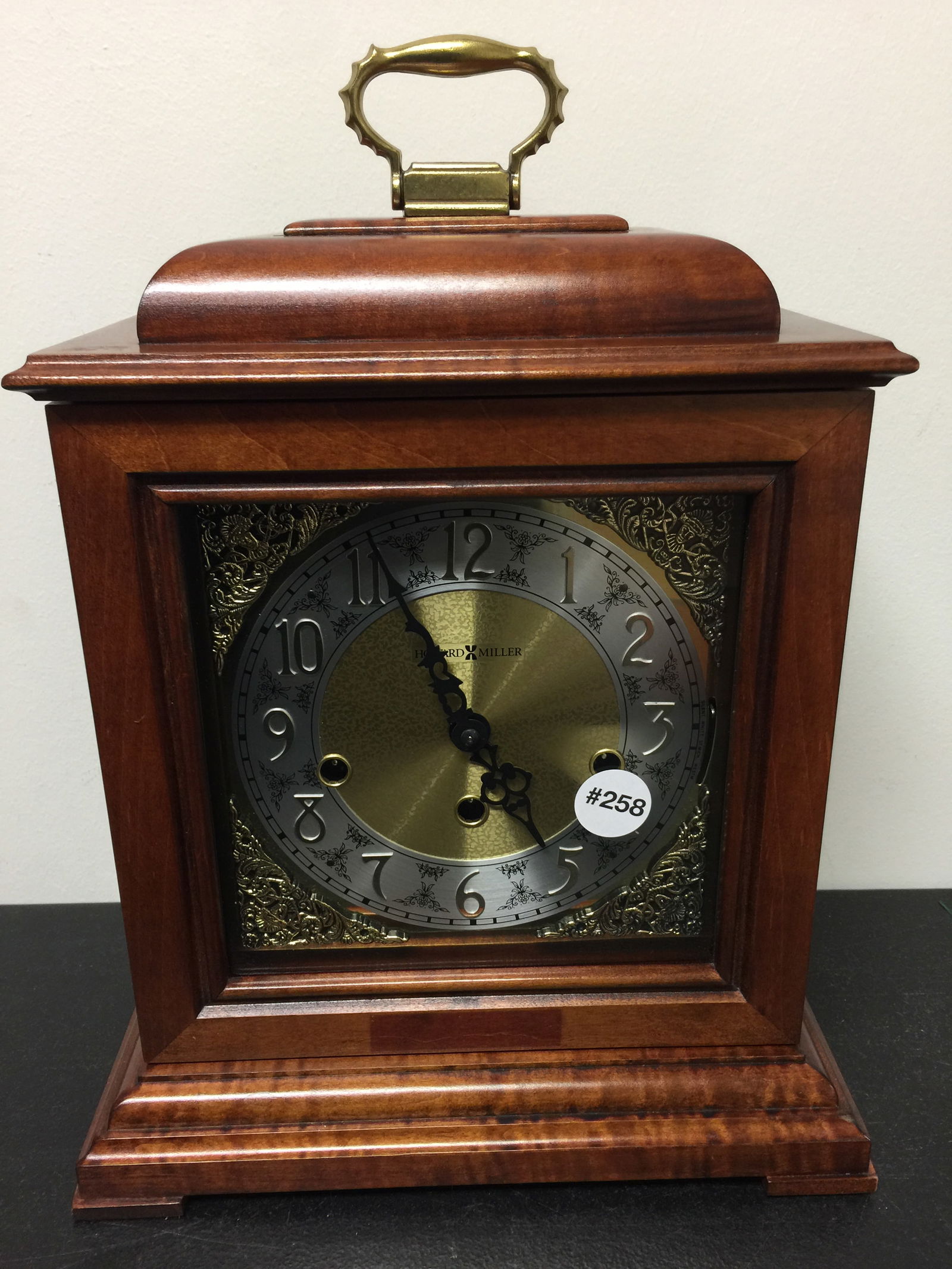 Howard Miller Bracket Clock (1 of 6)
