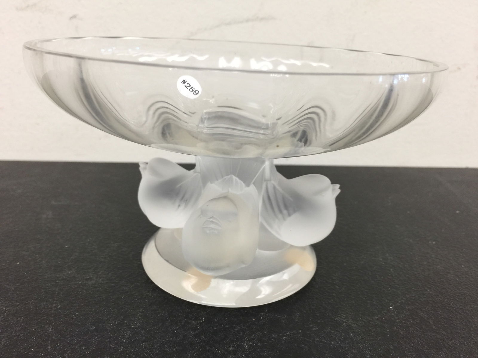 Lalique Nogent Compote: 5.5" W