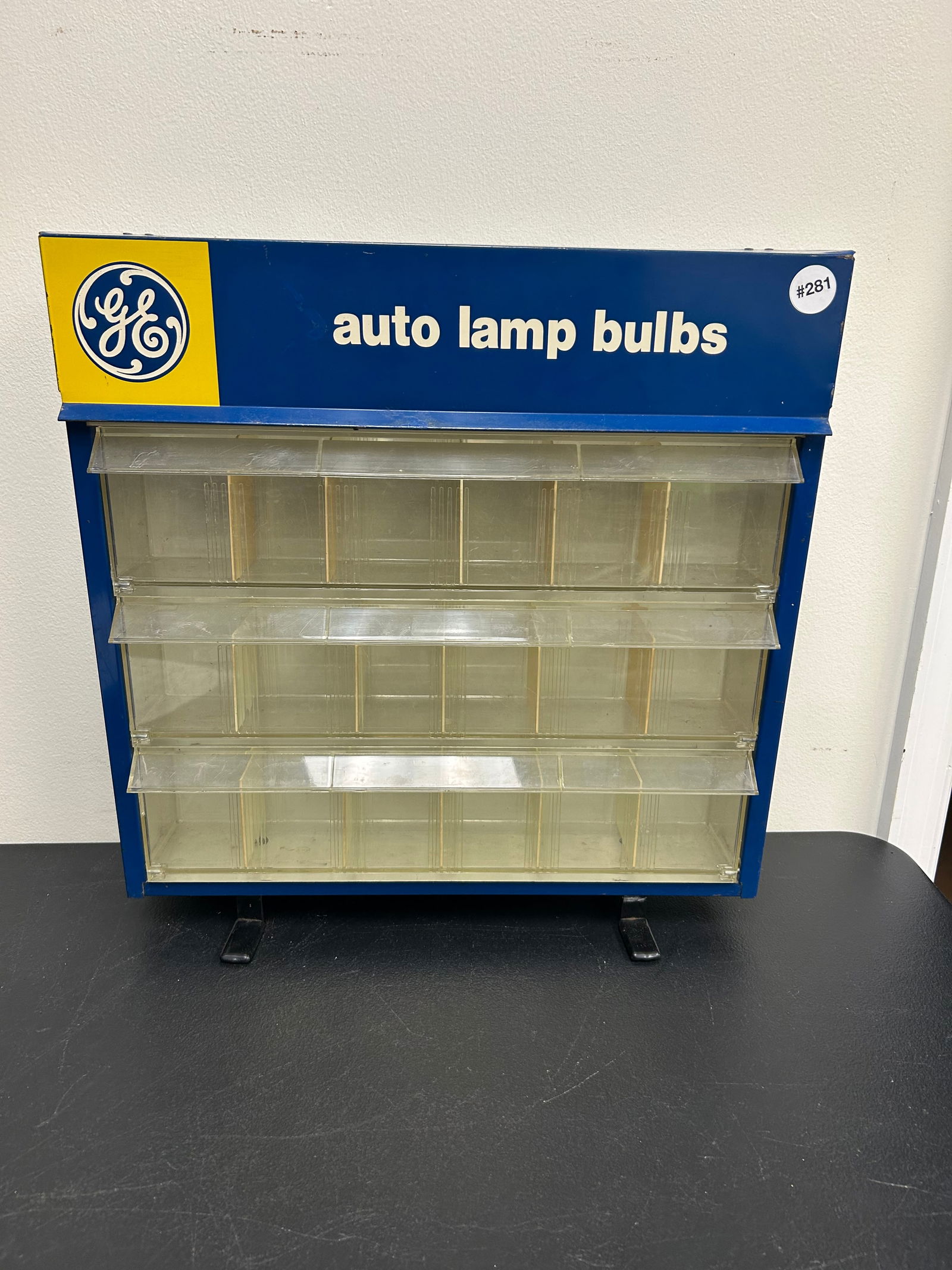 Vintage GE Bulb Display (1 of 5)