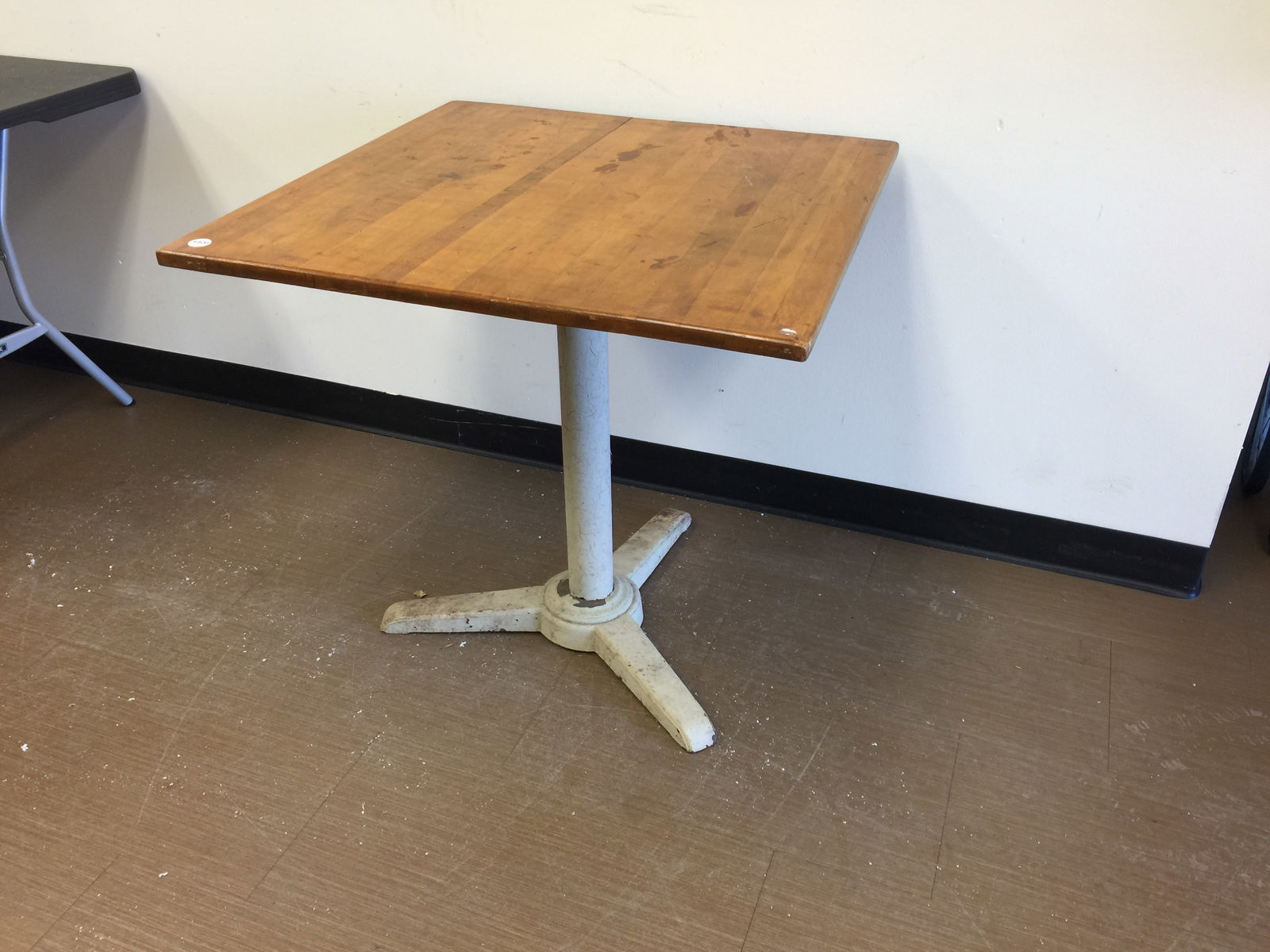 Cast Iron Based Table (1 of 3)