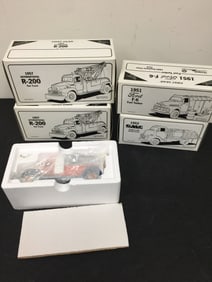 1/34 Scale GMC Die Cast (4)