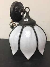 Tulip Stain Glass Hanging Lamp