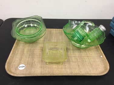 Vaseline & Uranium Glass
