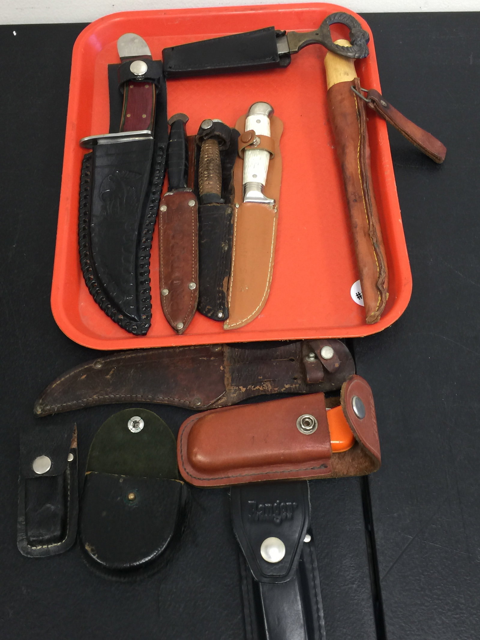 Knives: 6 knives. Largest 6" L.