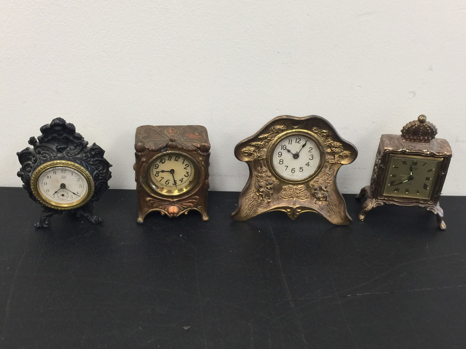 4 Art Nouveau Clocks (1 of 6)