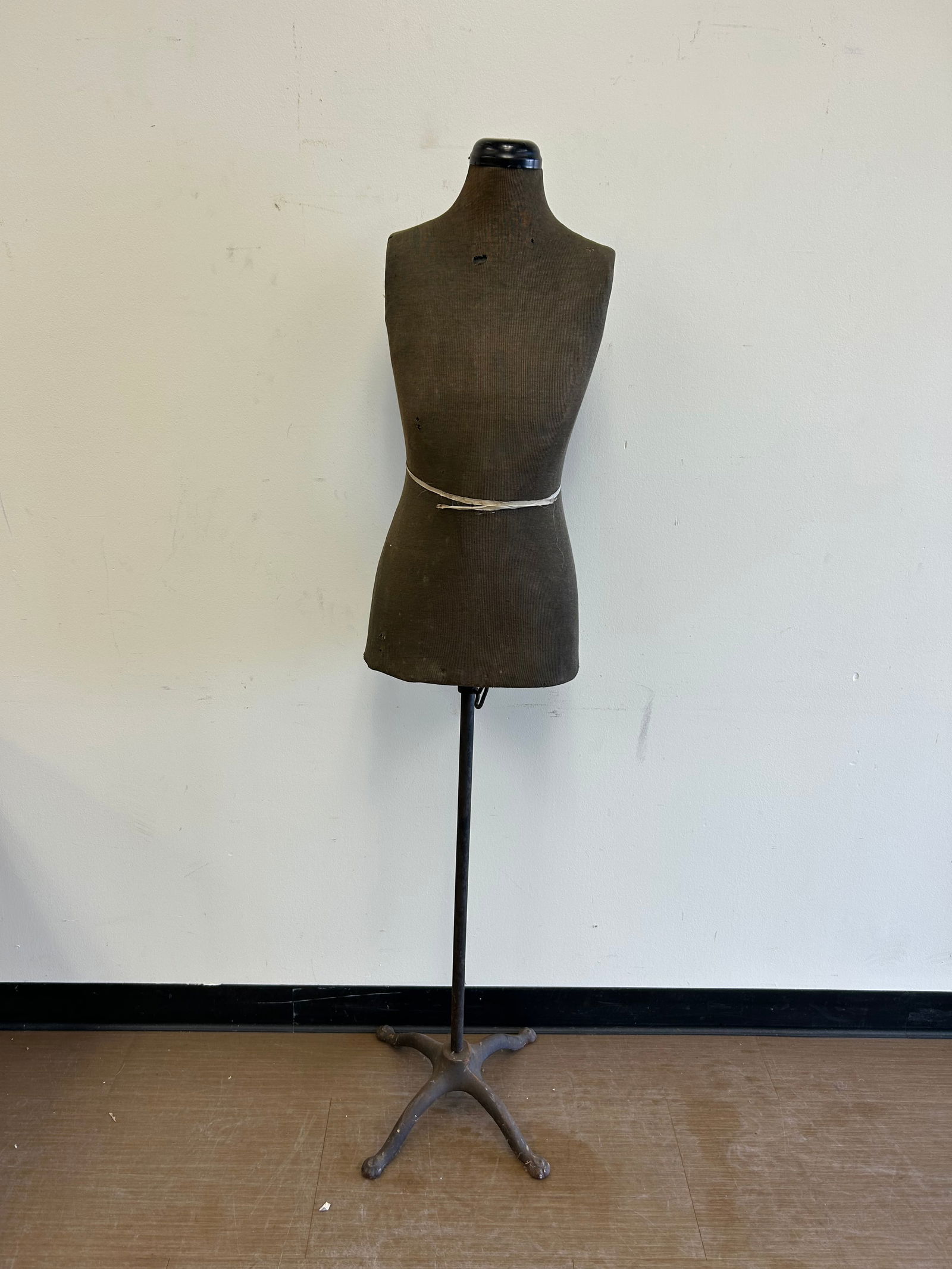 Vintage Dress Form (1 of 6)