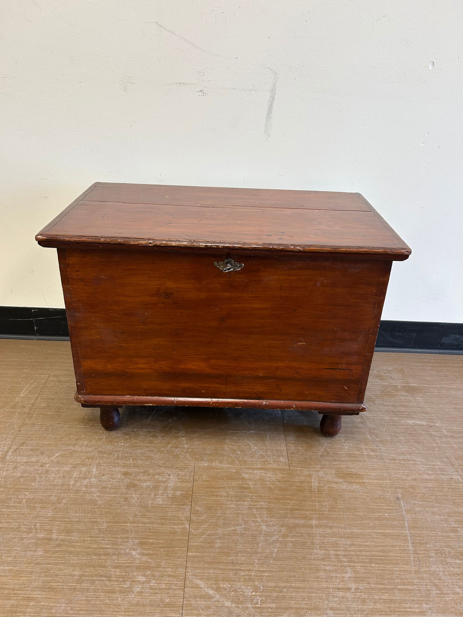 Antique Blanket Chest (1 of 6)
