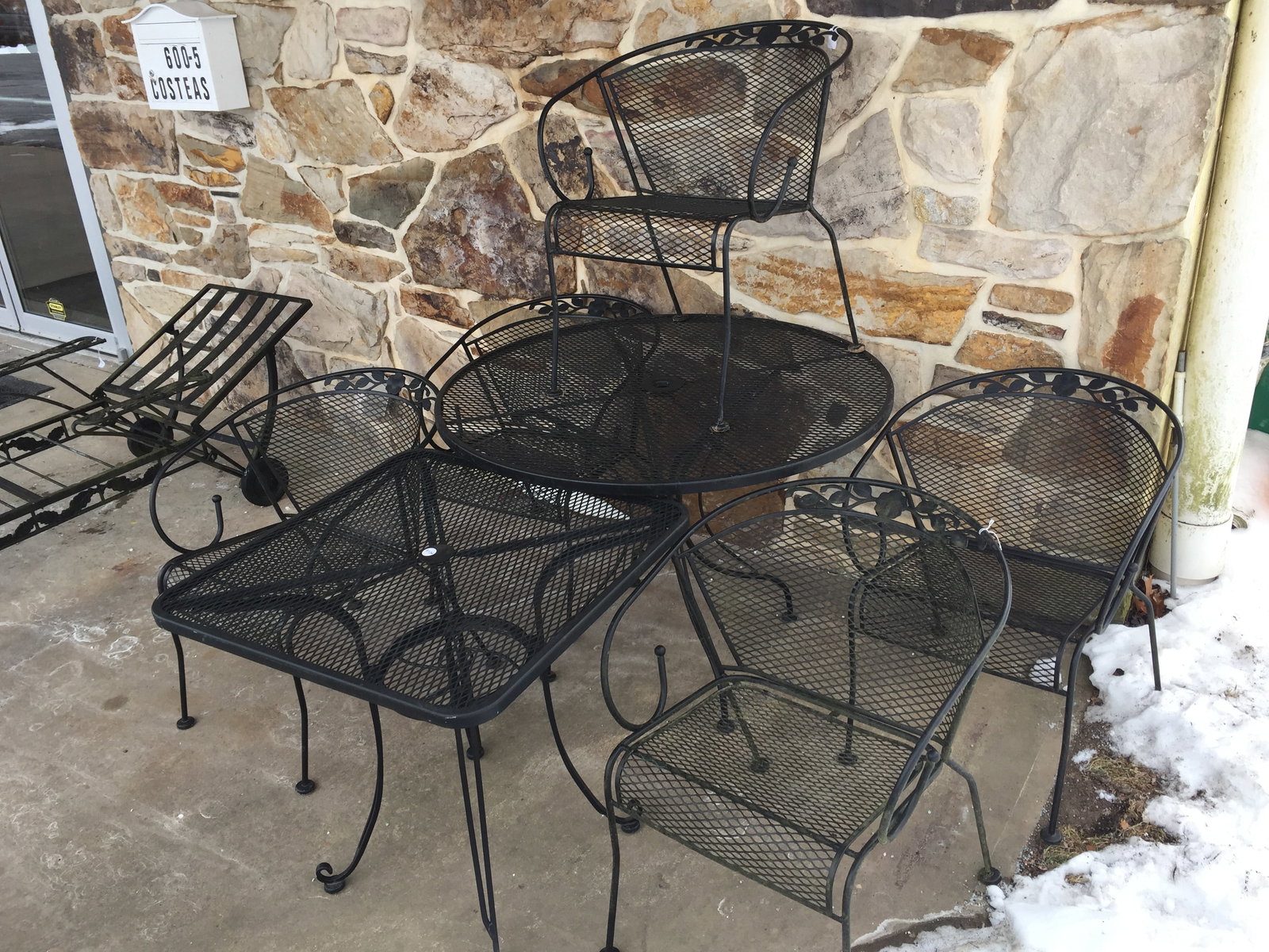 7 Pc Wrought Iron Patio Set (1 of 4)