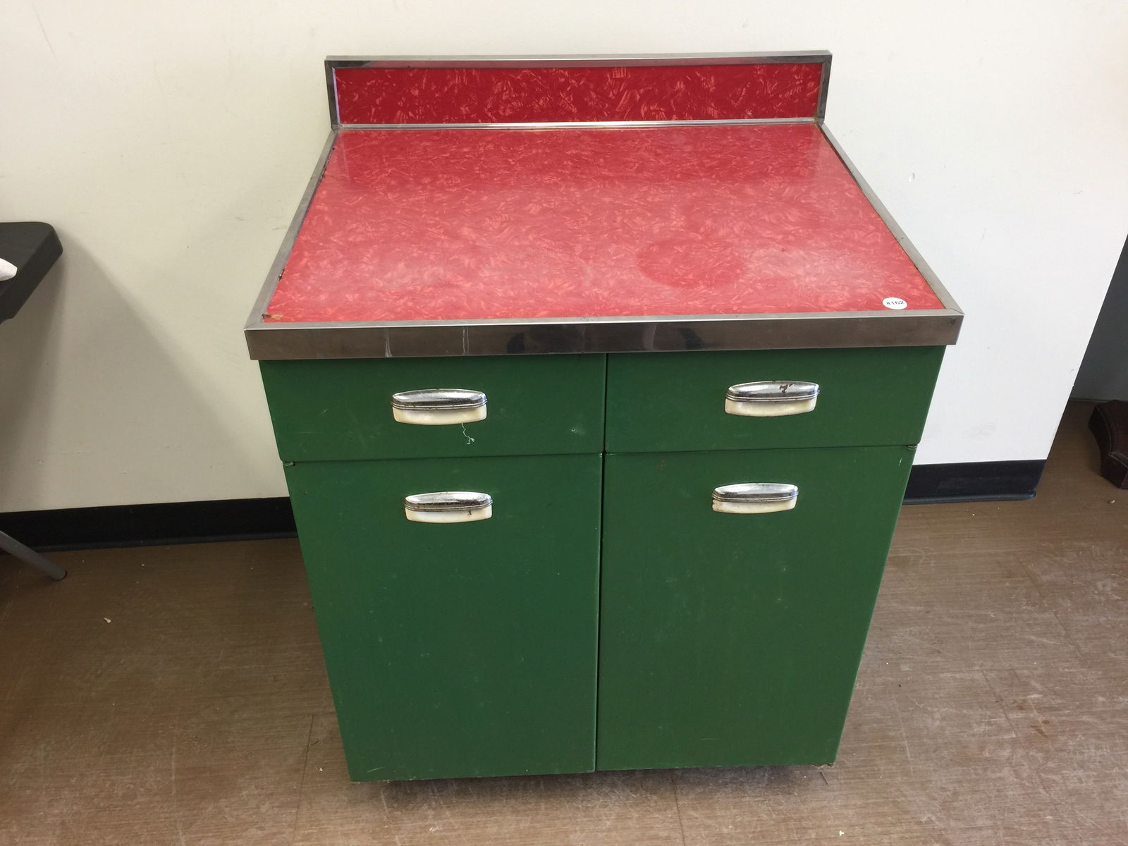 Vintage Cabinet (1 of 5)