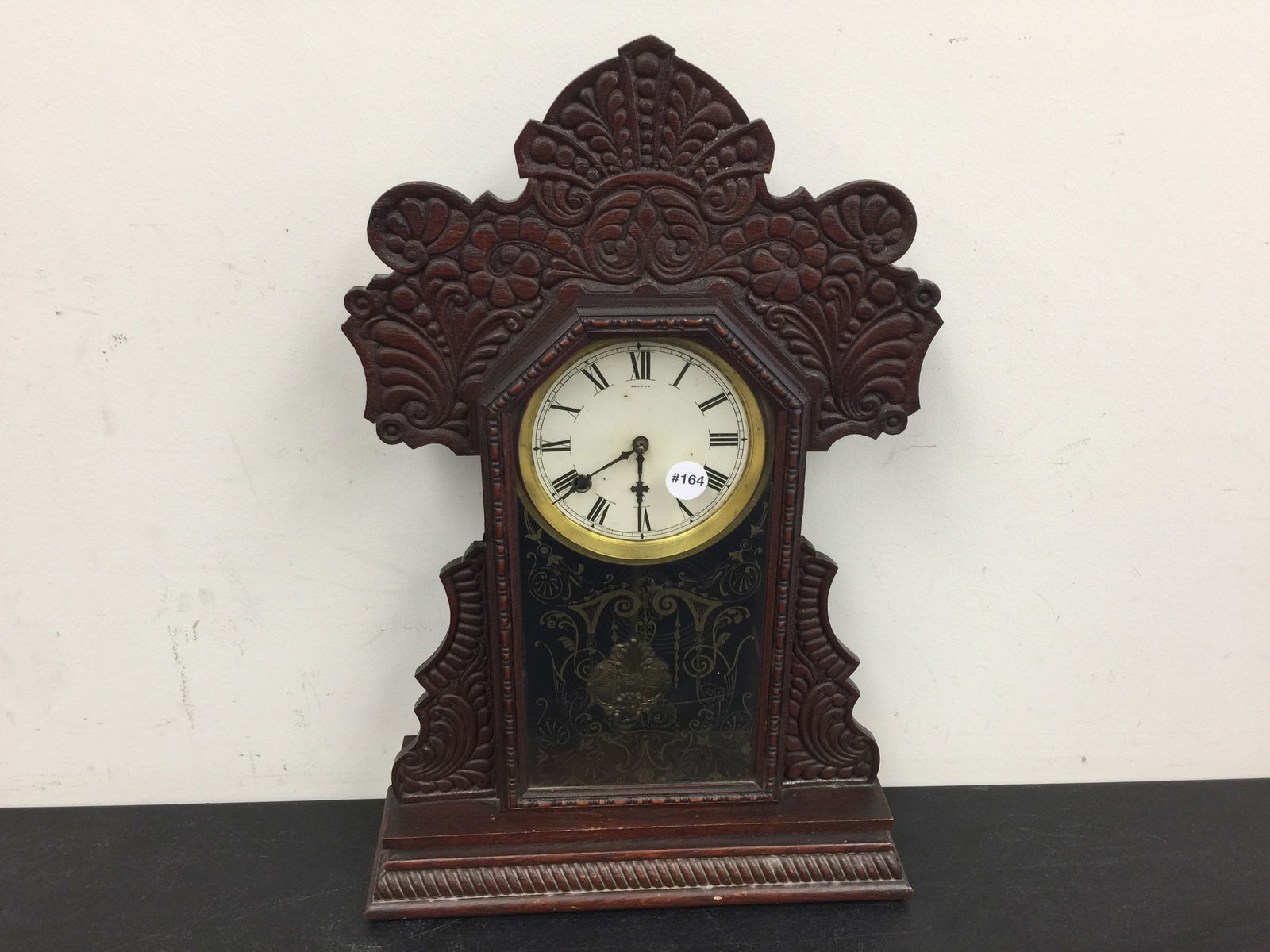 Oak Gingerbread Clock (1 of 3)