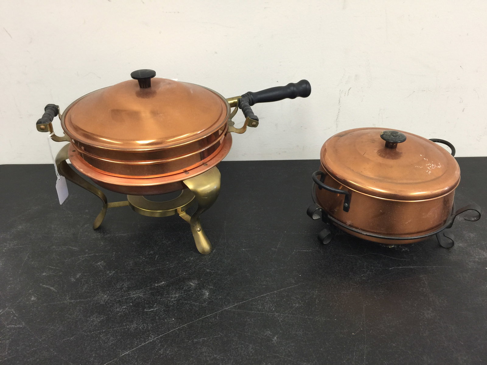2 Copper Pots (1 of 3)