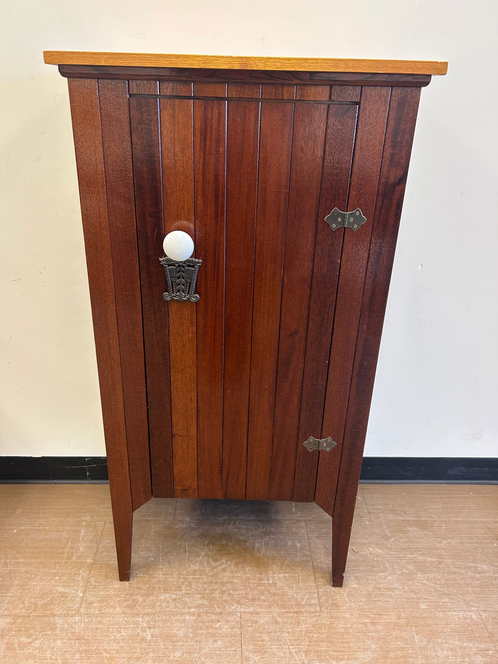 Chimney Cupboard (1 of 7)