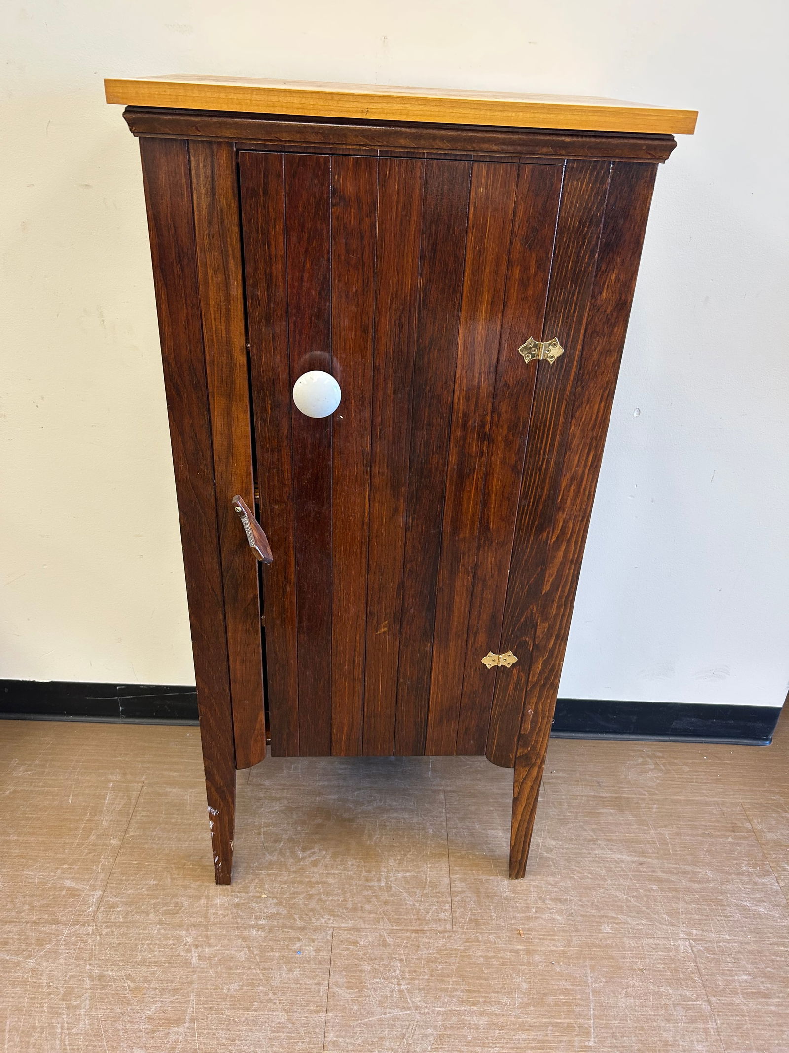 Chimney Cupboard (1 of 6)