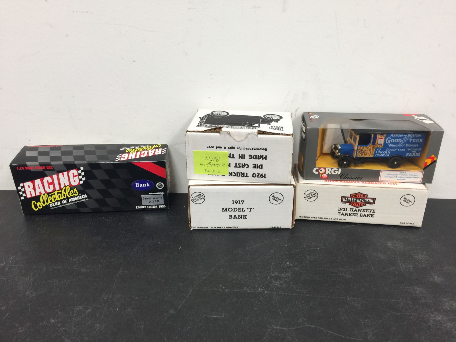 5 Diecast Vehicles (1 of 3)