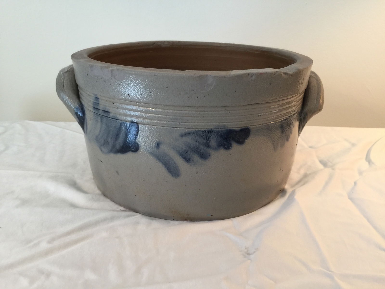 Stoneware Cobalt Decorated Cake Crock (1 of 5)