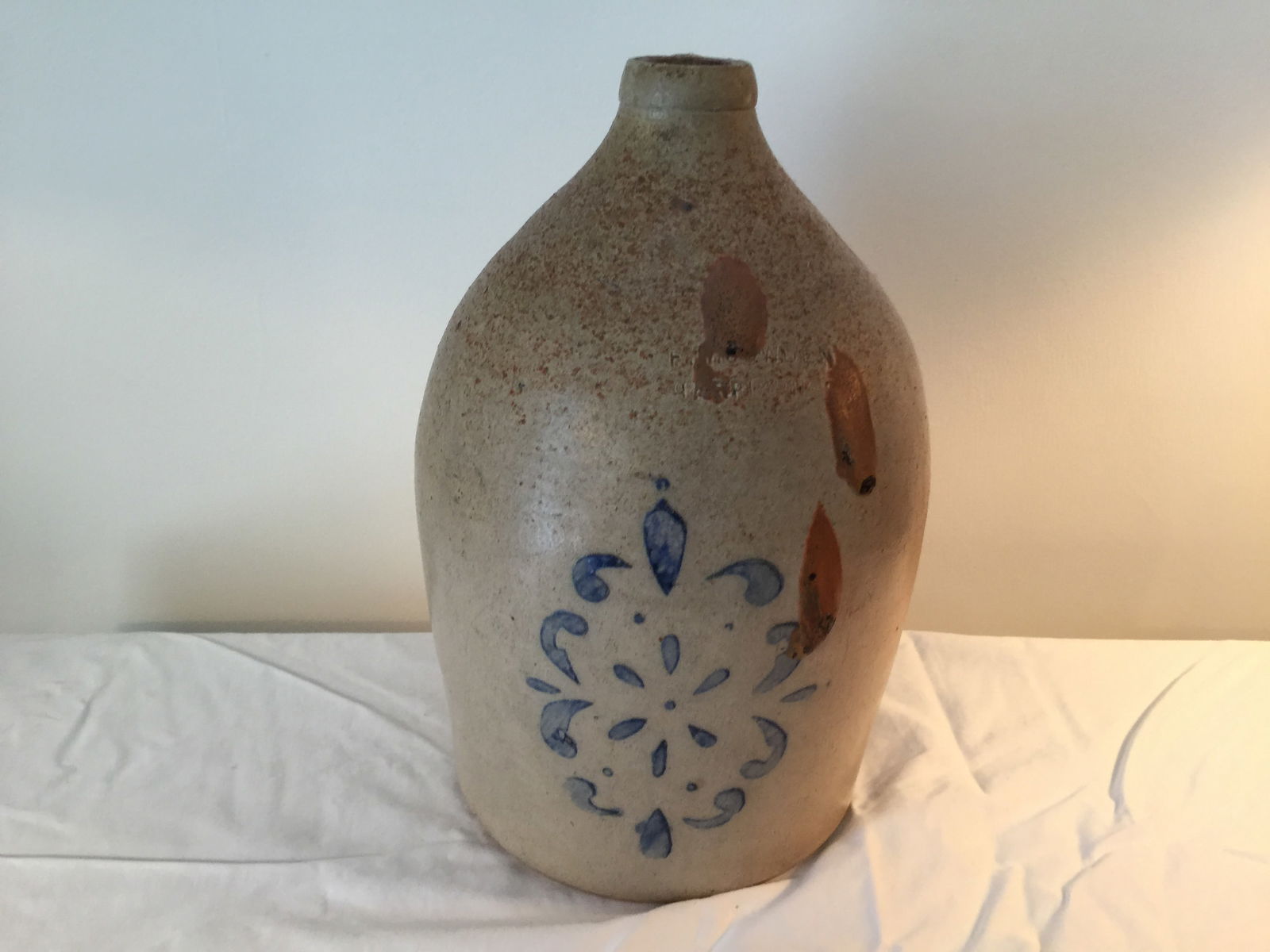 FH Cowden Stoneware Snowflake Jug (1 of 6)