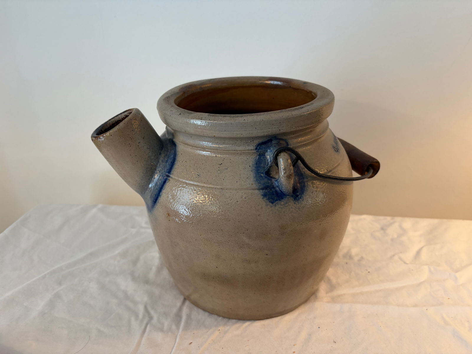 N. White & Son Stoneware Batter Jug (1 of 4)